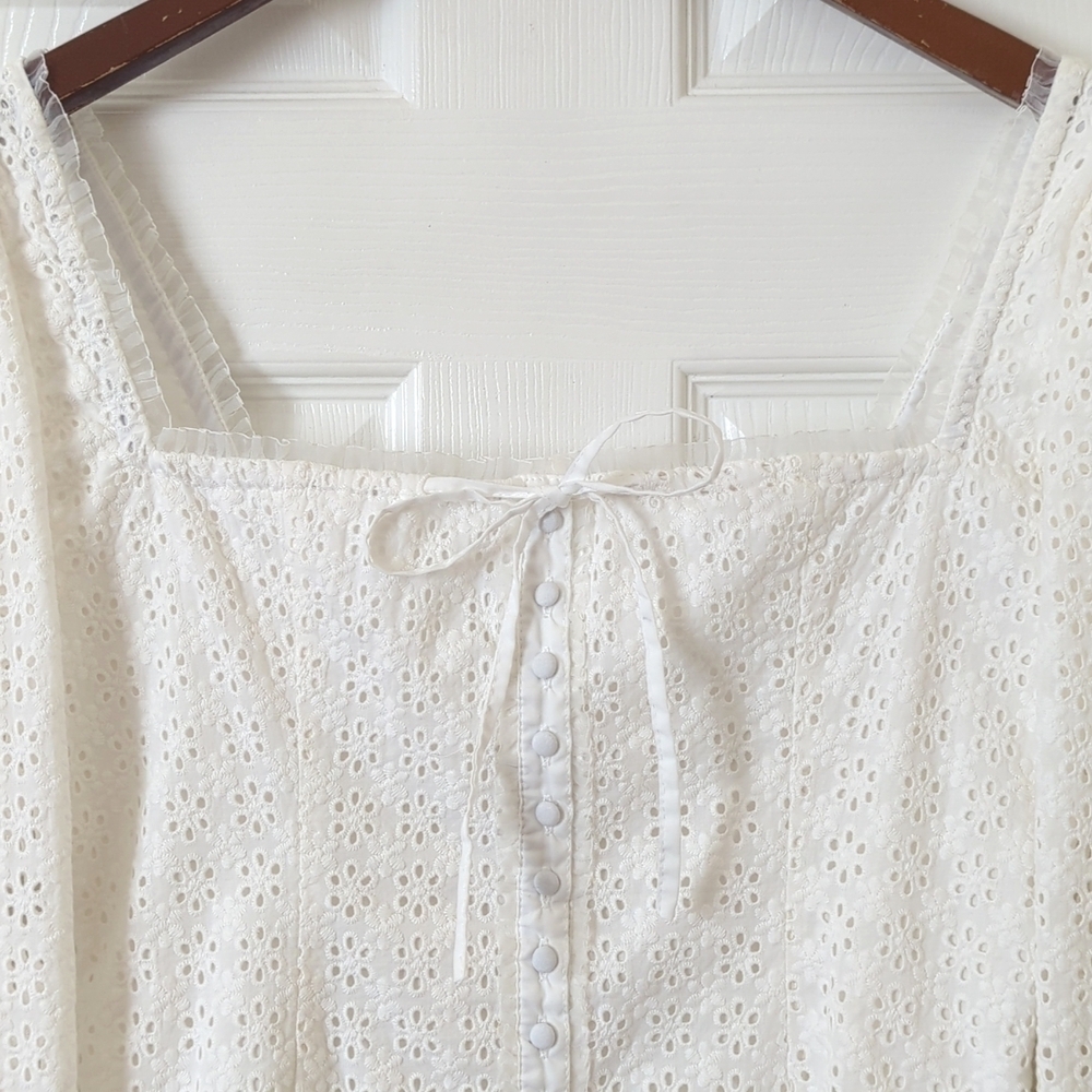 Joie Eyelet Embroidered Square Neck Form Fitting Long Sleeve Cropped Top White S - Picture 2 of 12